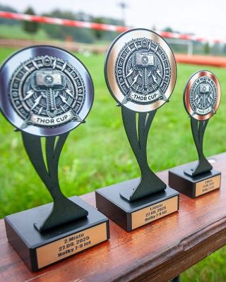 Před nedávnem jsme připravovali originální medaile a trofeje na míru pro letošní @thor_cup – a byla to radost od začátku...